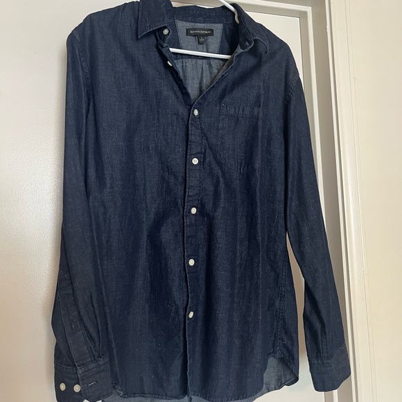 Banana Republic Other - Mens Banana Republic Chambray Button Down
